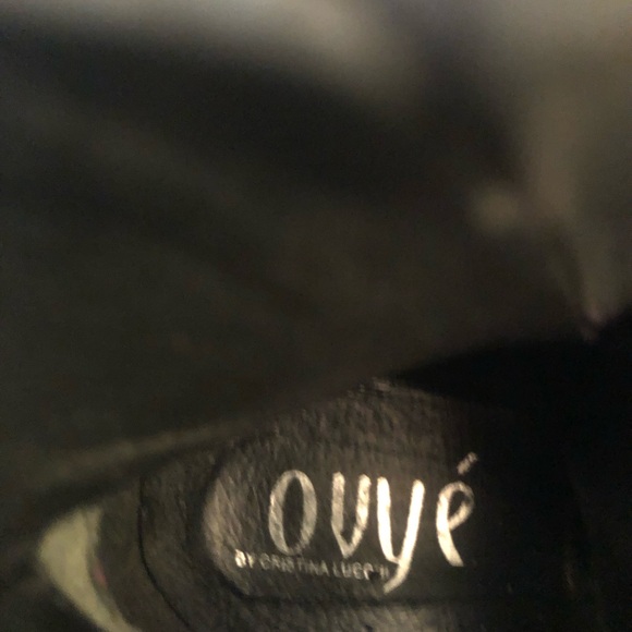 OVYE Italian leather ankle boots, black leather, size 8-8.5,, lace ribbon front - Picture 5 of 7